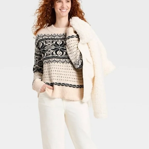 Universal Thread Cream and Black Knit Sweater - Picture 3 of 4